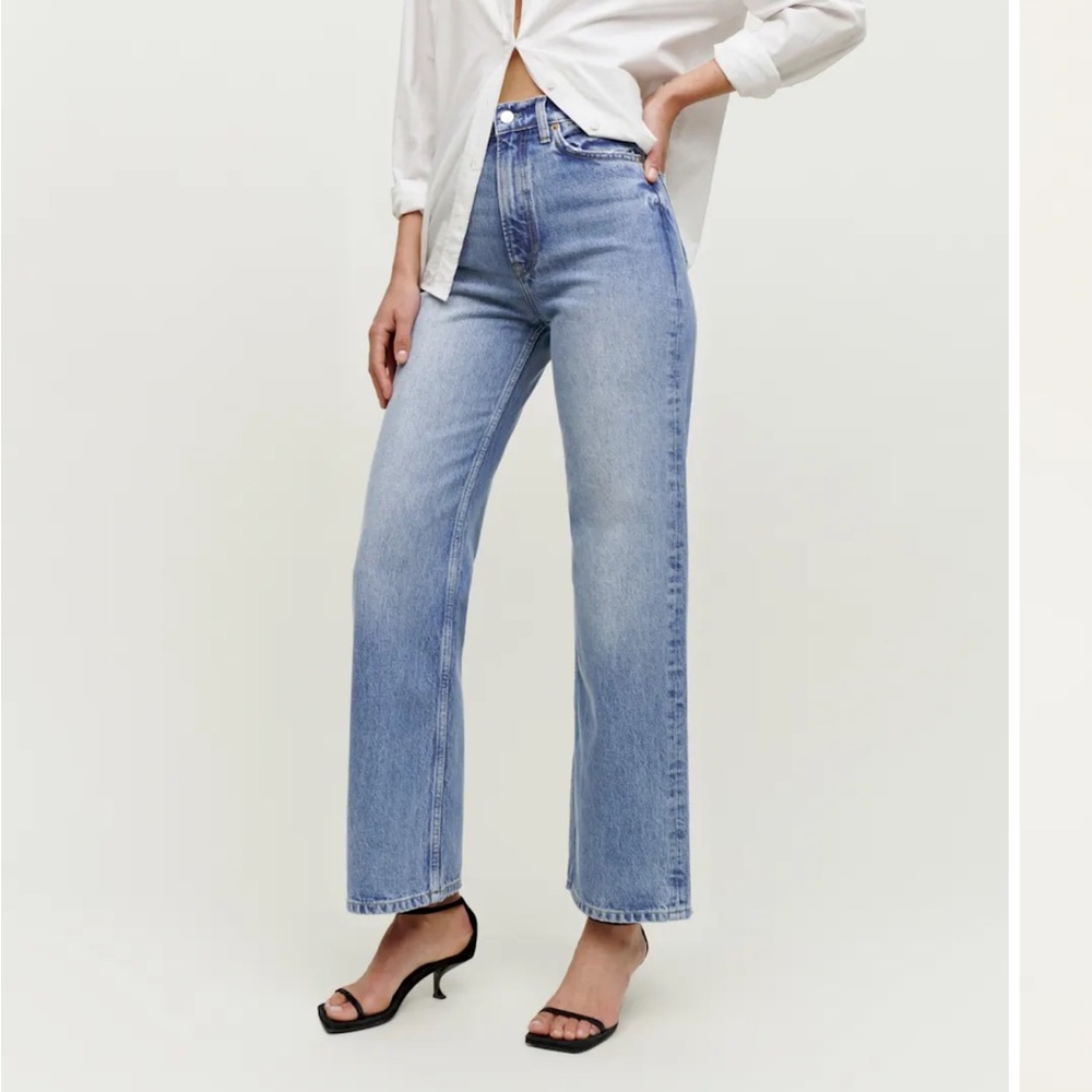 Reformation Wilder High Rise Wide Leg Cropped Jeans Blue - Size 27